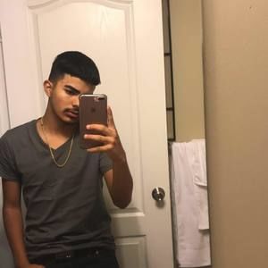 Meet your Posher, Uriel